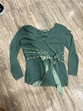 Vintage rare Green chiffon Wrap-Front Long Sleeve Top with Satin waist Tie XS